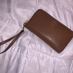 Michael Kors Tan leather wallet